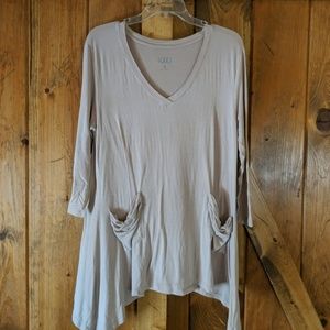 LOGO Lori Goldstein QVC Asymmetrical Top Size Med